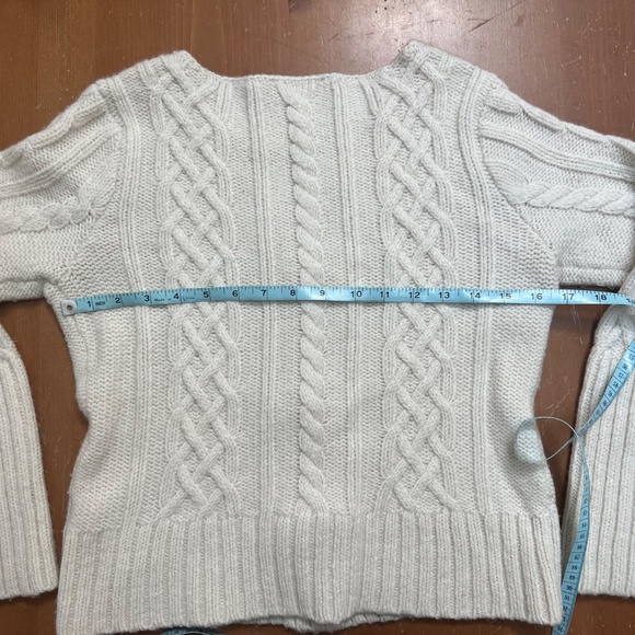 Crop Cardigan, Fisherman’s Knit Alpaca/Merino/Acrylic Talbot’s Collection, M - Picture 7 of 10